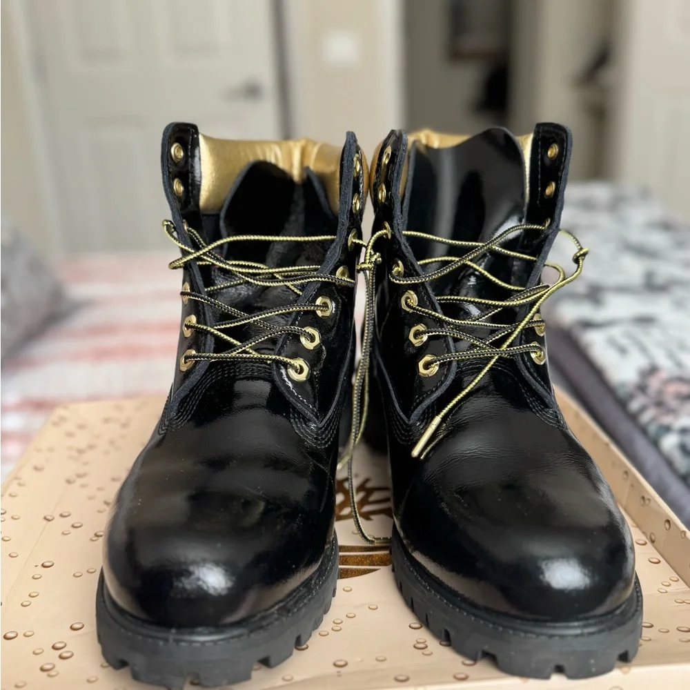 Timberland Men’s Glossy Black and Gold Combat Boots - Picture 3 of 8